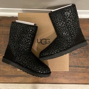 NWT Snow Leopard Uggs